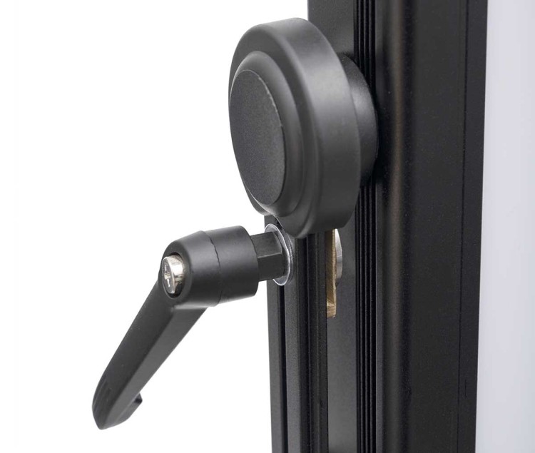 231015208db6679d7e5b6d6779608685