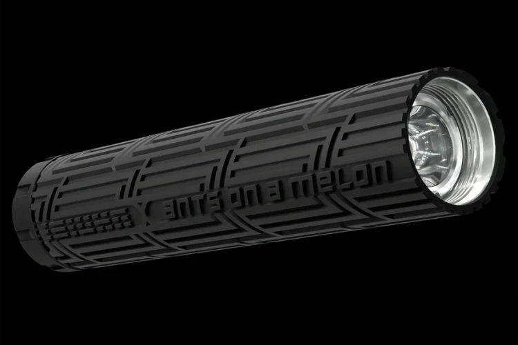 rgb-critter-bt-flashlight-back-side_880x.webp
