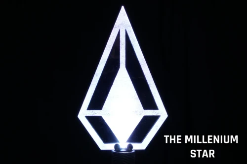 The-Millenium-Star-light-painting-blade_880x.webp