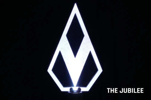 The-Jubilee-light-painting-blade_880x.webp