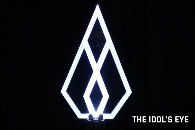 The-Idol_s-Eye-light-painting-blade_880x.webp