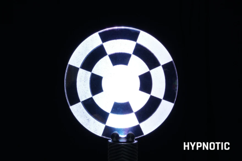 hypnotic-light-painting-blade_880x.png