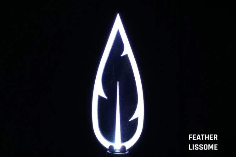 feather-lissome--light-painting-blade_880x.png