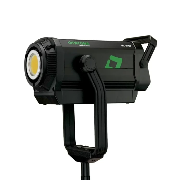 patona-premium-profesjonalna-lampa-foto-wideo-led-600w-cob-ml-6000-z-mocowaniem-bowens (9).webp