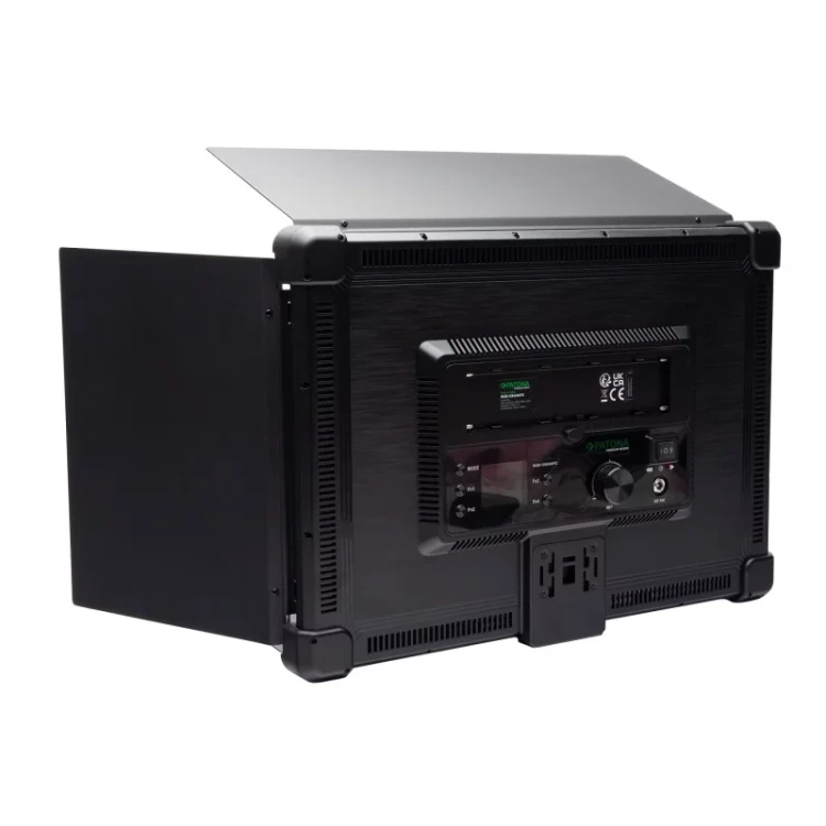 patona-premium-lampa-led-rgb-128a-foto-wideo-z-wrotami-i-sterowaniem-z-aplikacji (2).webp