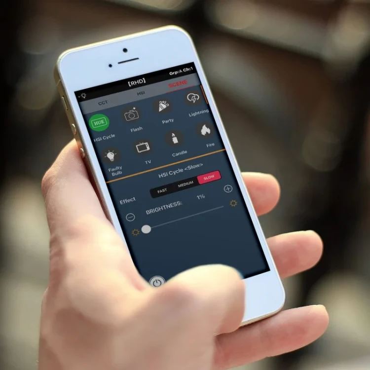 patona-premium-lampa-led-rgb-128a-foto-wideo-z-wrotami-i-sterowaniem-z-aplikacji (10).webp