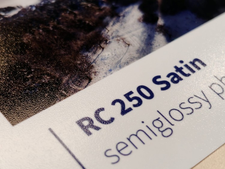 RCsatin250_01.jpg