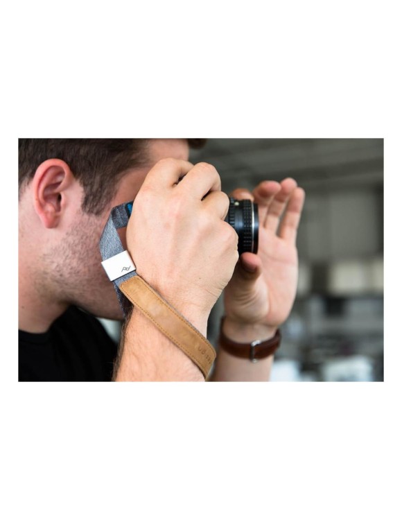 pasek-na-nadgarstek-peak-design-cuff-ash-popielaty-v3 (4).jpg